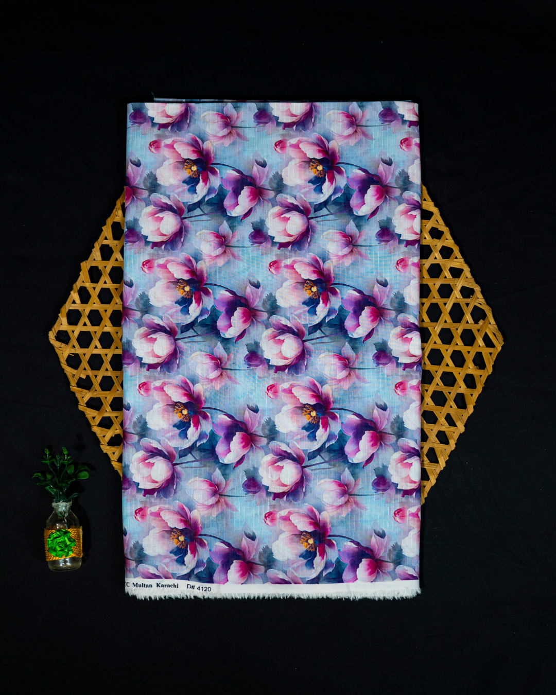 QL-DPDL-V1-07 Digitally Printed Dobby Lawn 2 Pcs