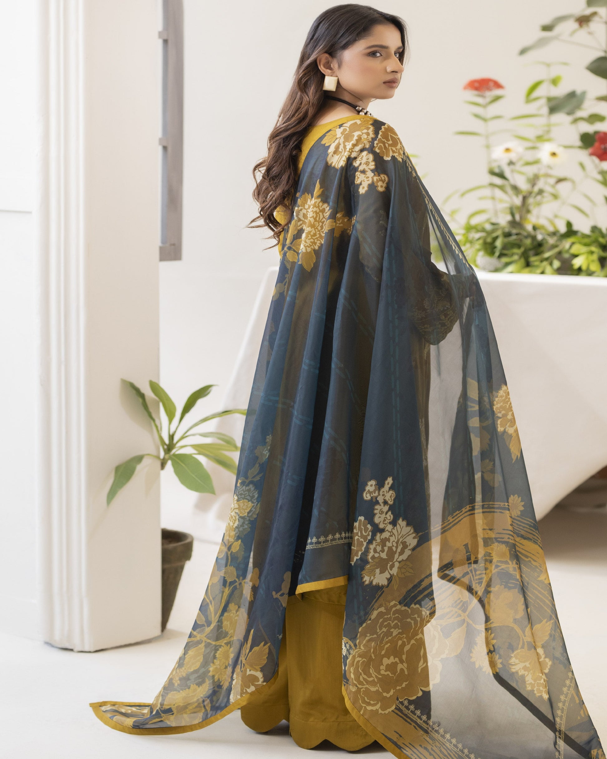 Ella winter collection back / side view β embroidered viscose shirt, silk dupatta, dyed trouser