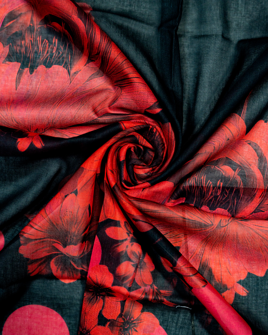 QL-DPL-V5-02 Digitally Printed Lawn 3 Pcs