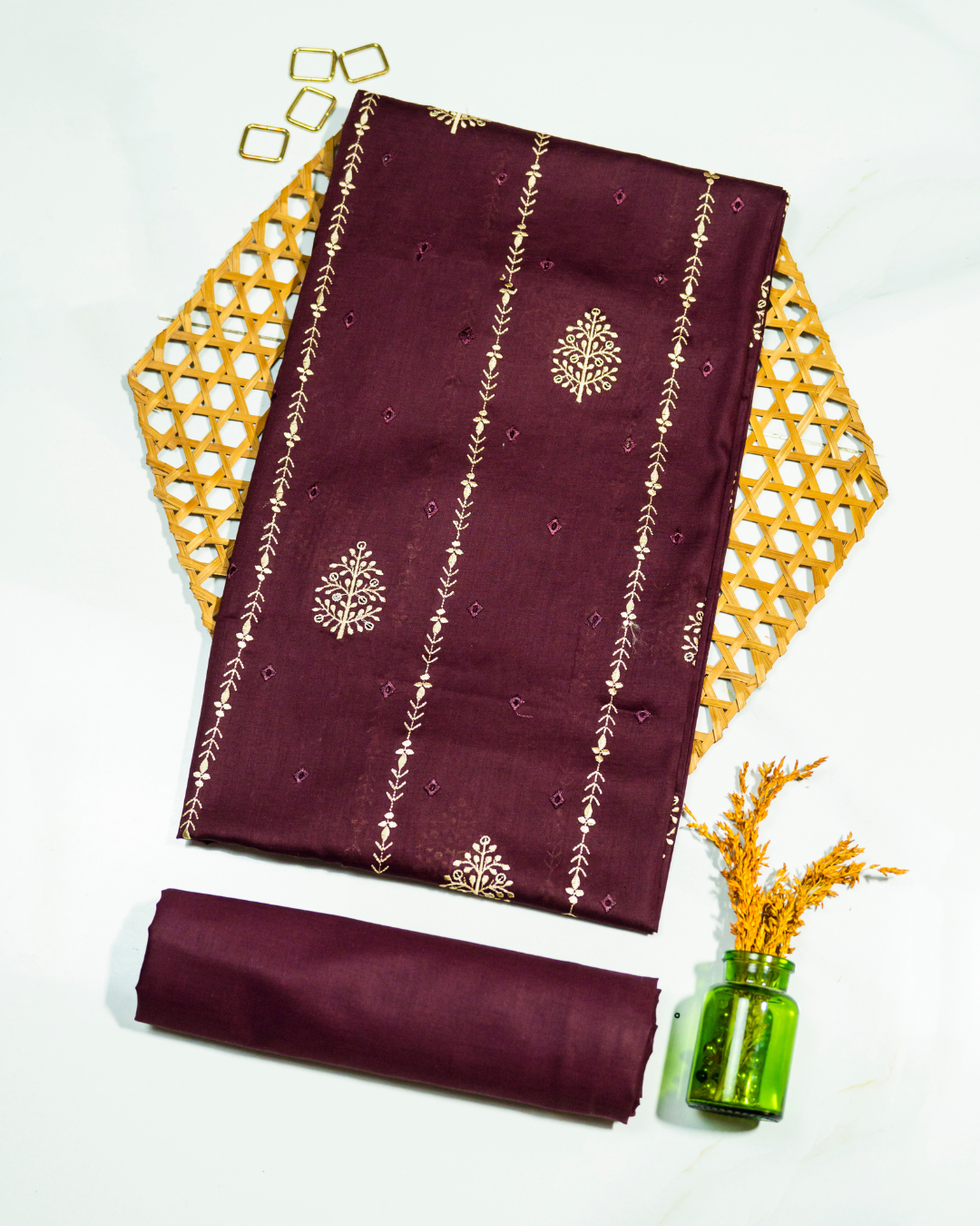 QL-EL-V1-03 Embroidered Lawn 2 PCs