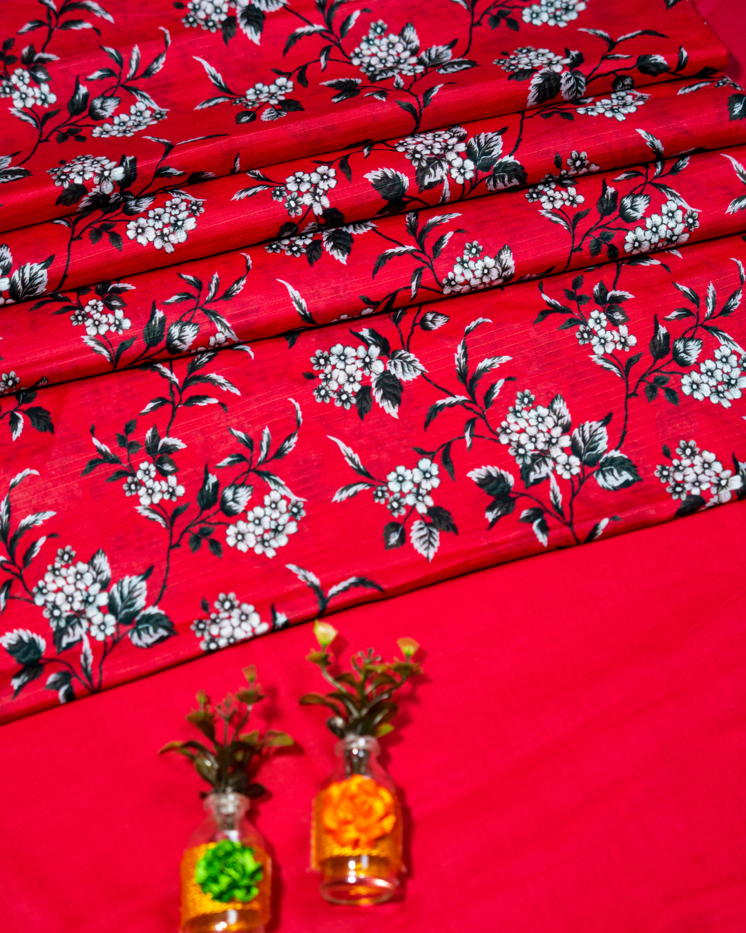 QL-DPDL-V2-07 Digitally Printed Dobby Lawn 2 Pcs