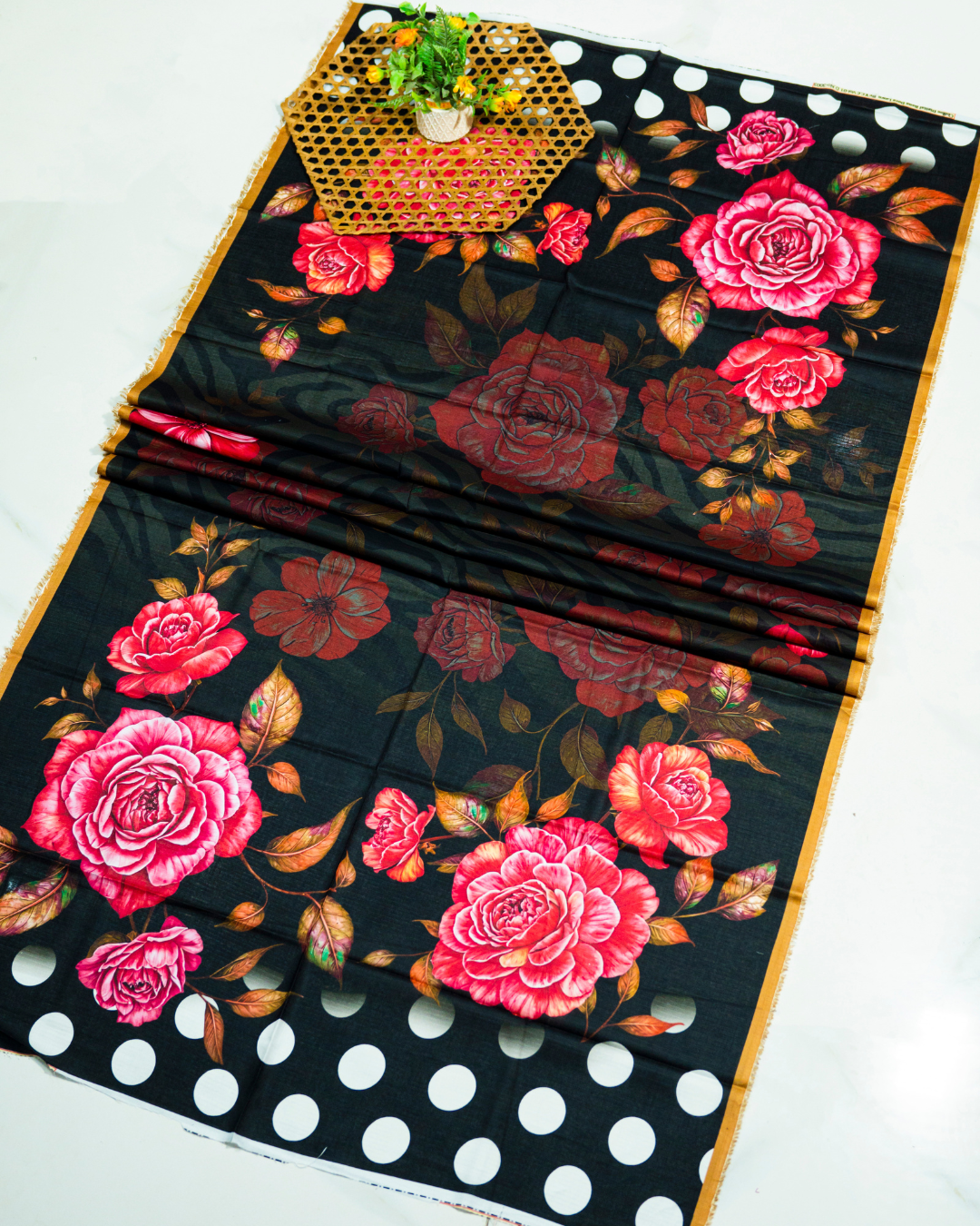 QL-DPDL-V1-4 Digitally Printed Dobby Lawn 3 Pcs