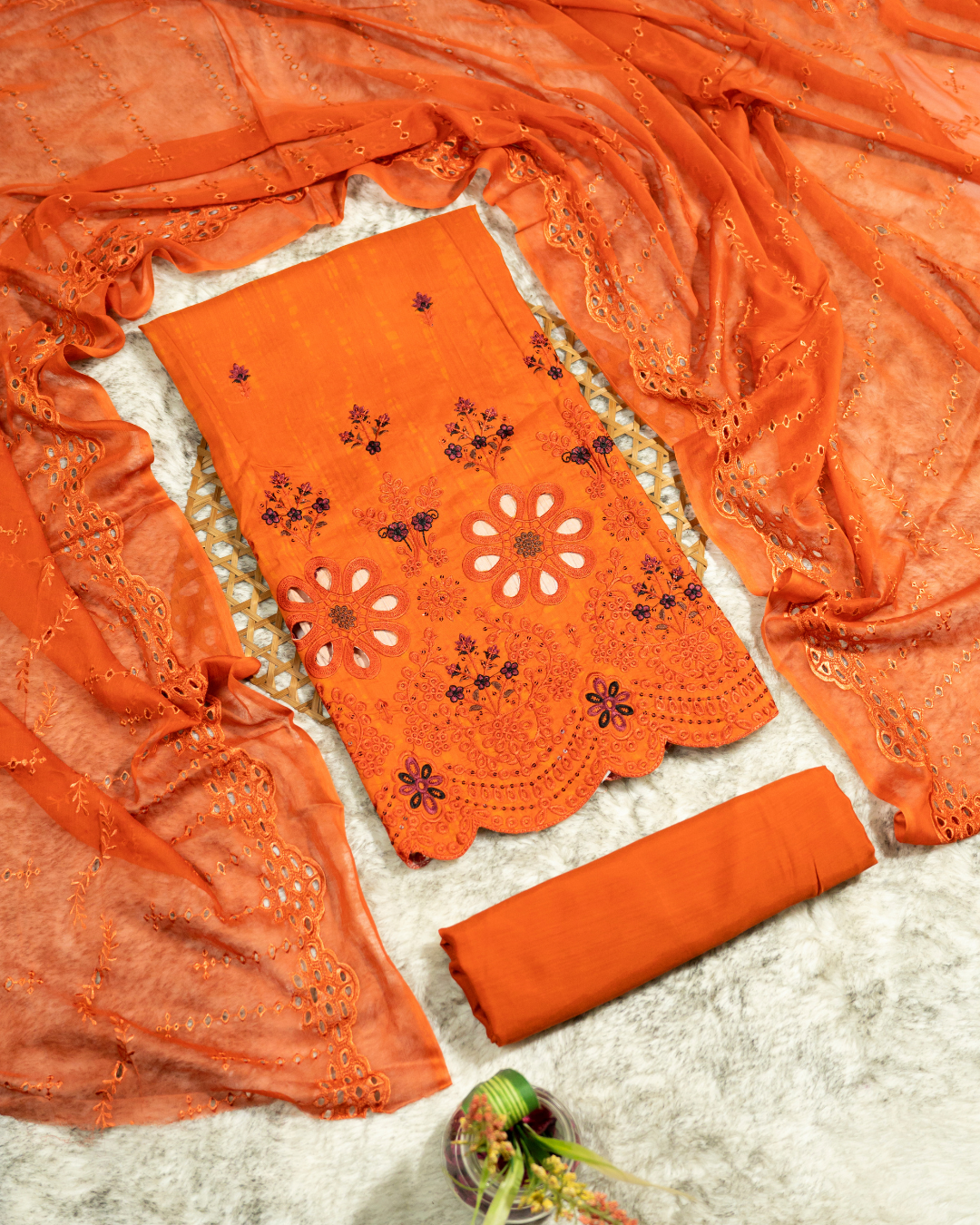 QL-EVU-V1-01 Embroidered Viscose 3Pcs