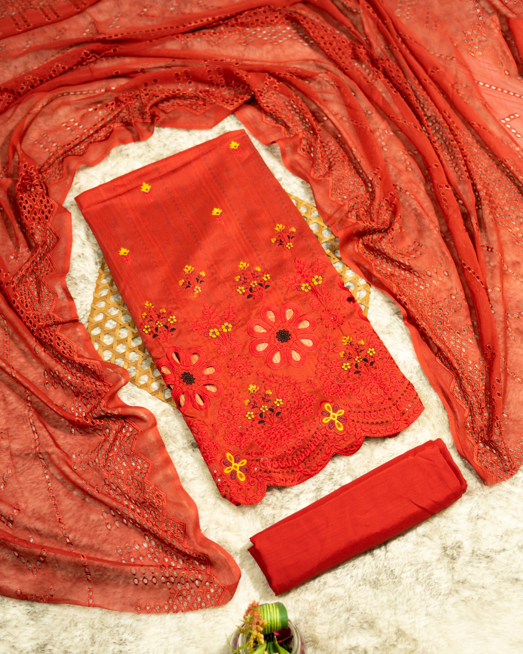 QL-EVU-V1-08 Embroidered Viscose 3Pcs