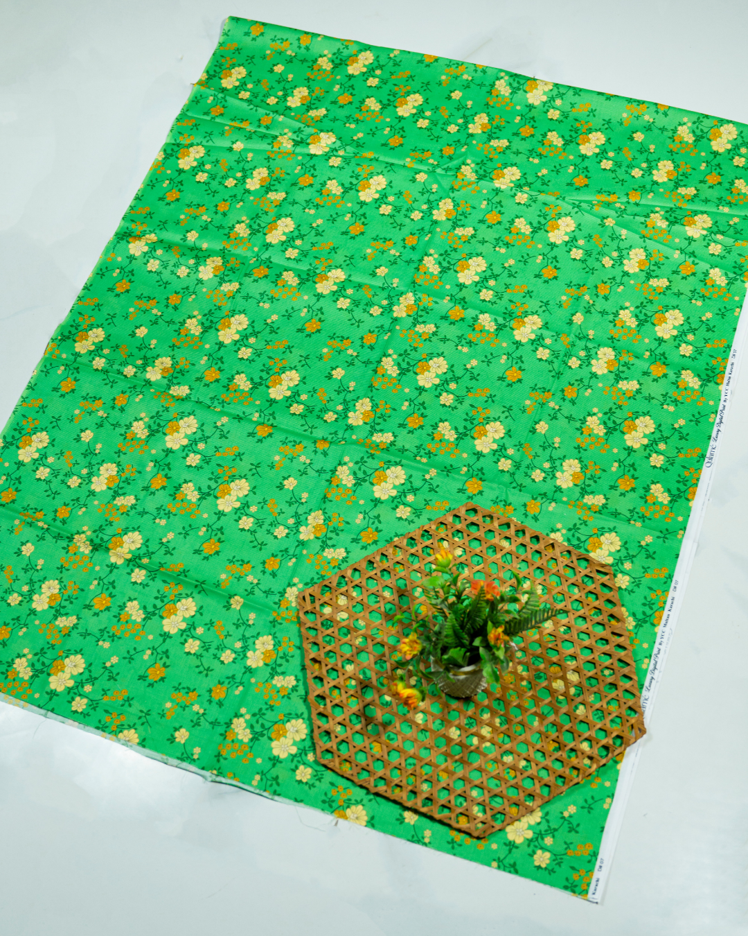 QL-DPL-V5-08 Digitally Printed Lawn 3 Pcs