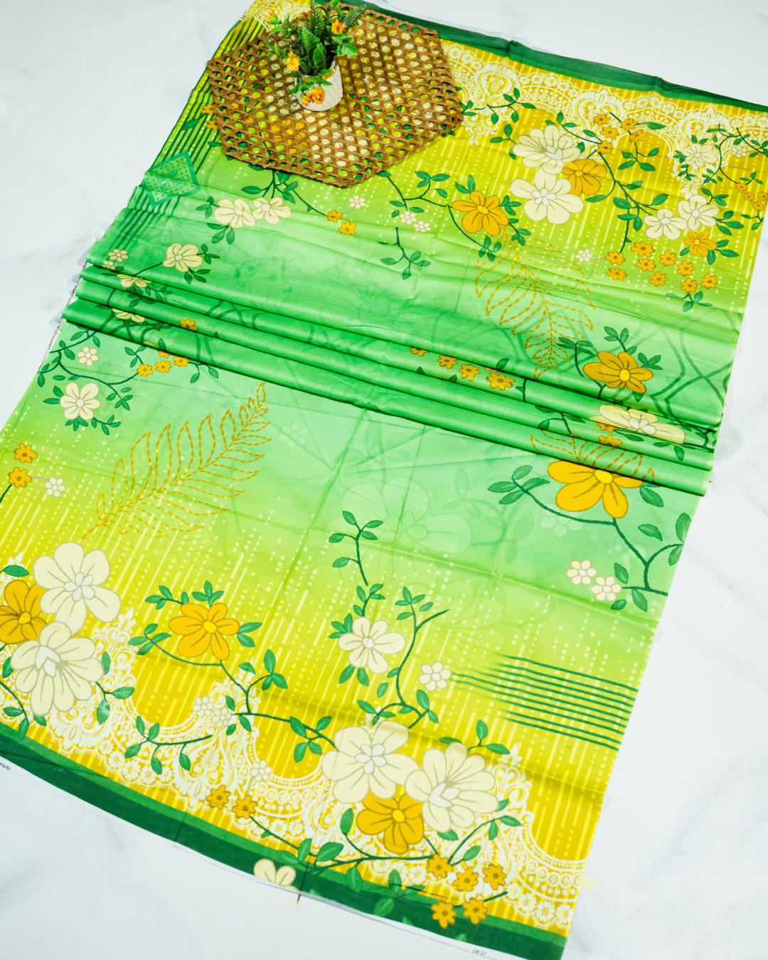 QL-DPL-V5-08 Digitally Printed Lawn 3 Pcs