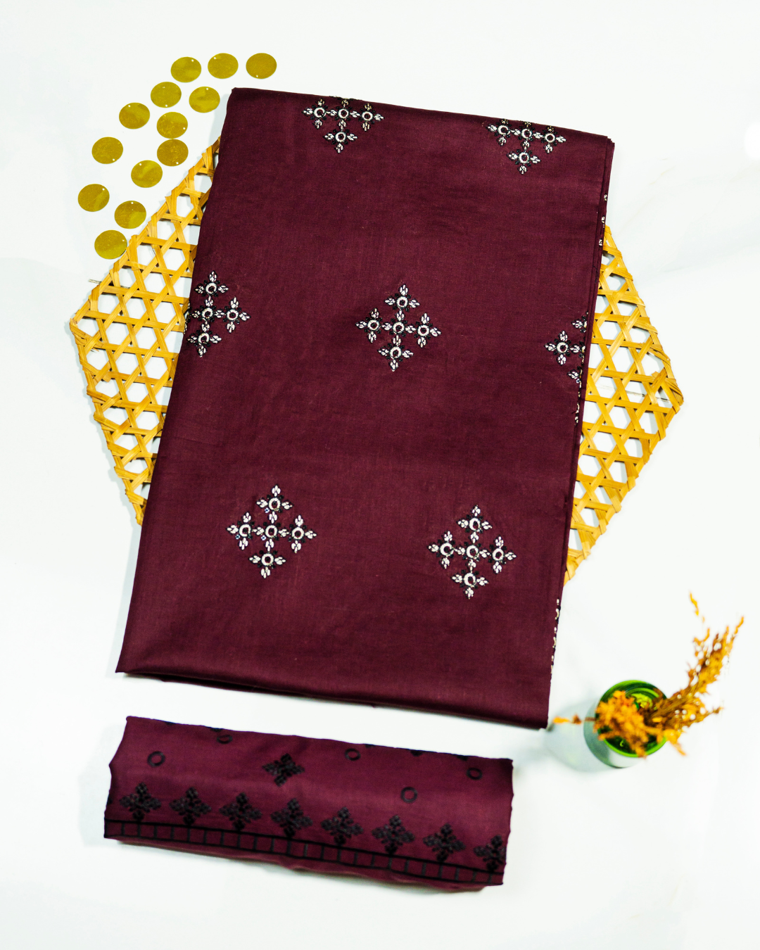 QL-EL-V2-11 Embroidered Lawn 2 PCs