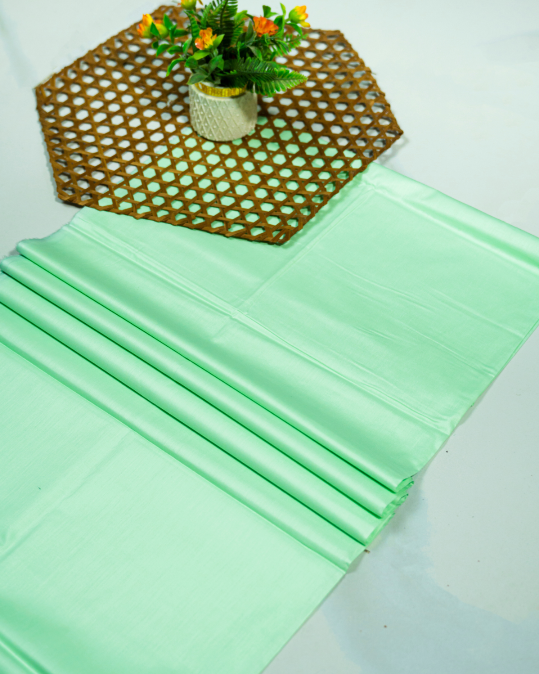 QL-DPL-V4-08 Digitally Printed Lawn 3 Pcs