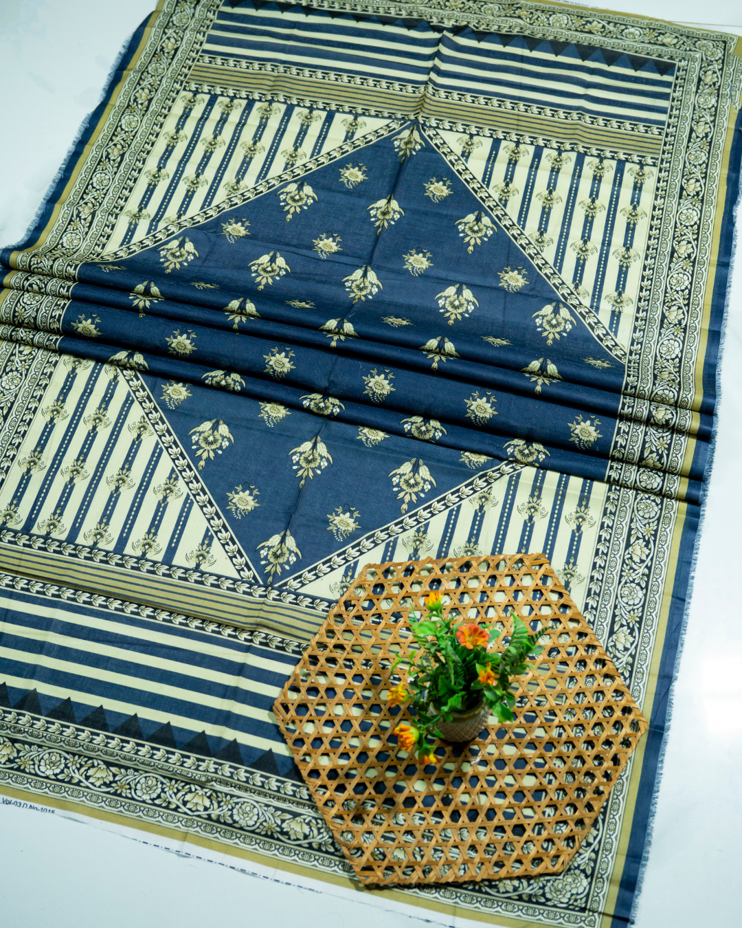 QL-DFSL-V1-03 Digitally Printed Fancy Stripe Lawn 3 Pcs