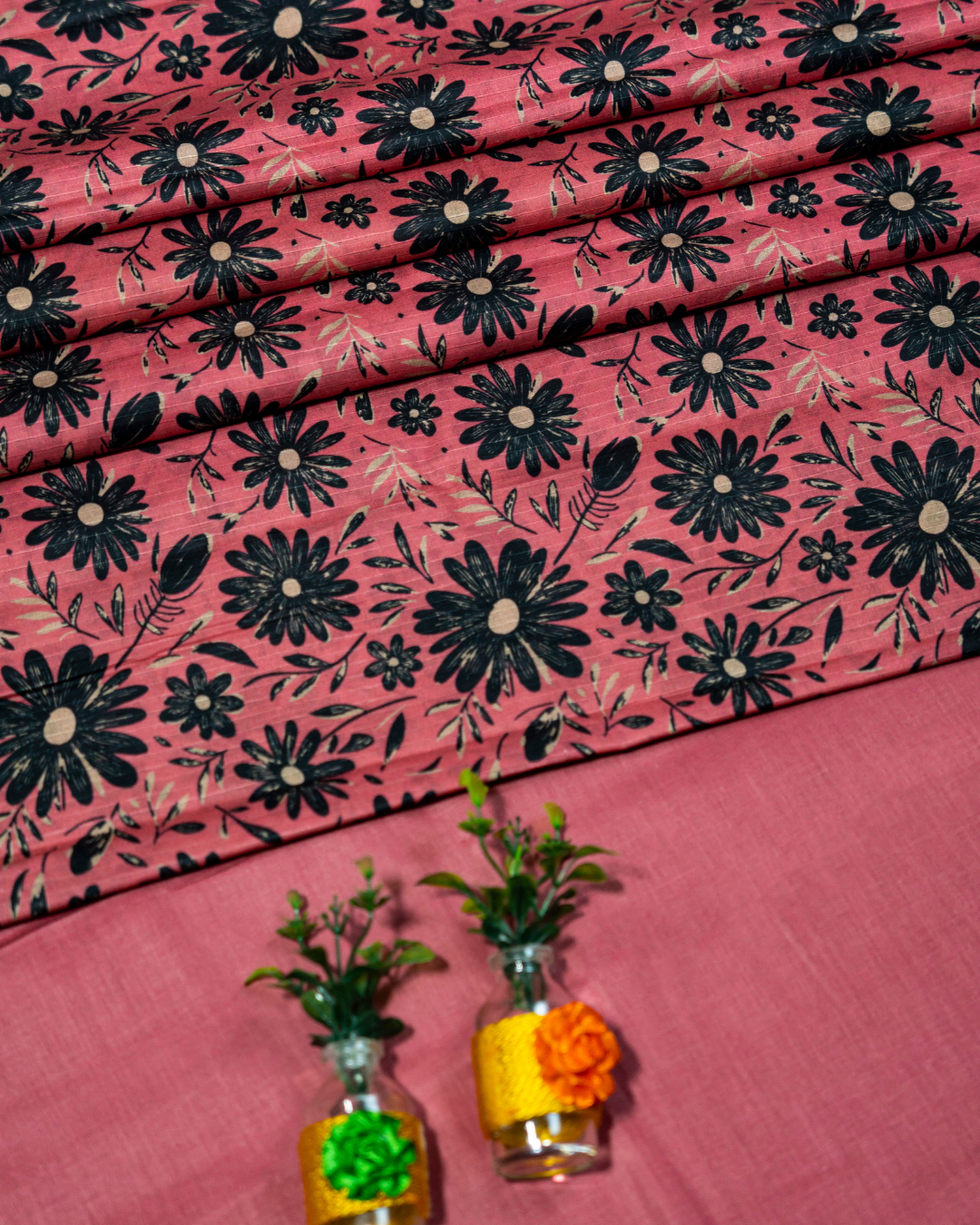 QL-DPDL-V2-18 Digitally Printed Dobby Lawn 2 Pcs