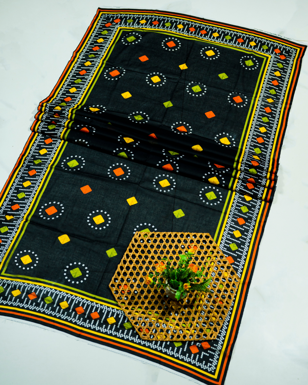 QL-DPL-V5-09 Digitally Printed Lawn 3 Pcs