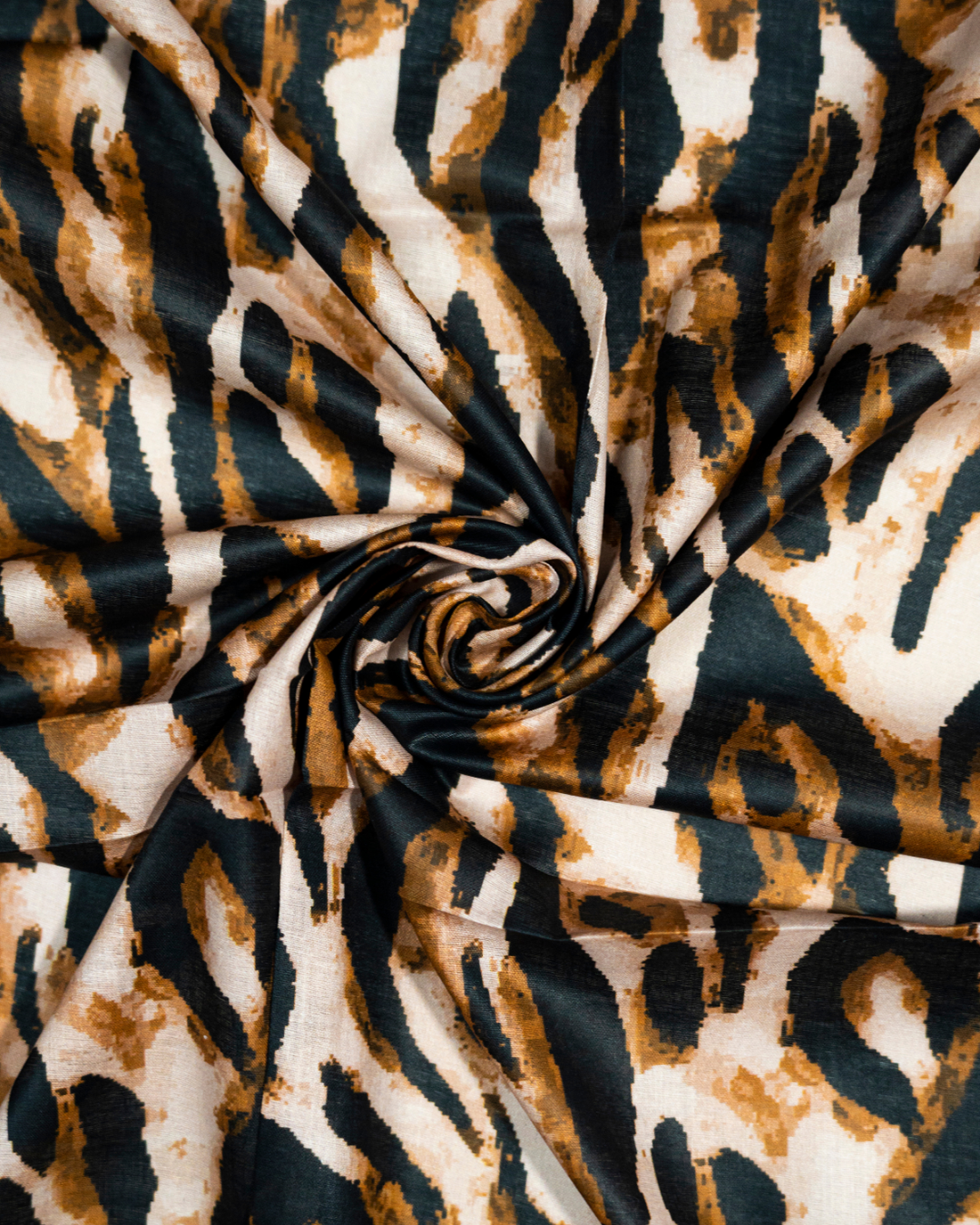 QL-DPL-V4-09 Digitally Printed Lawn 3 Pcs