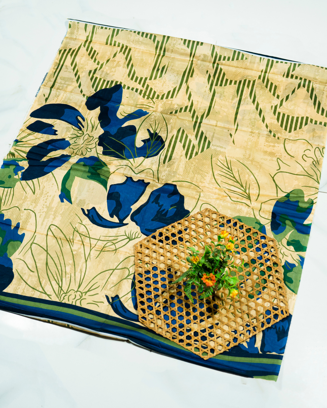 QL-DPL-V5-13 Digitally Printed Lawn 3 Pcs
