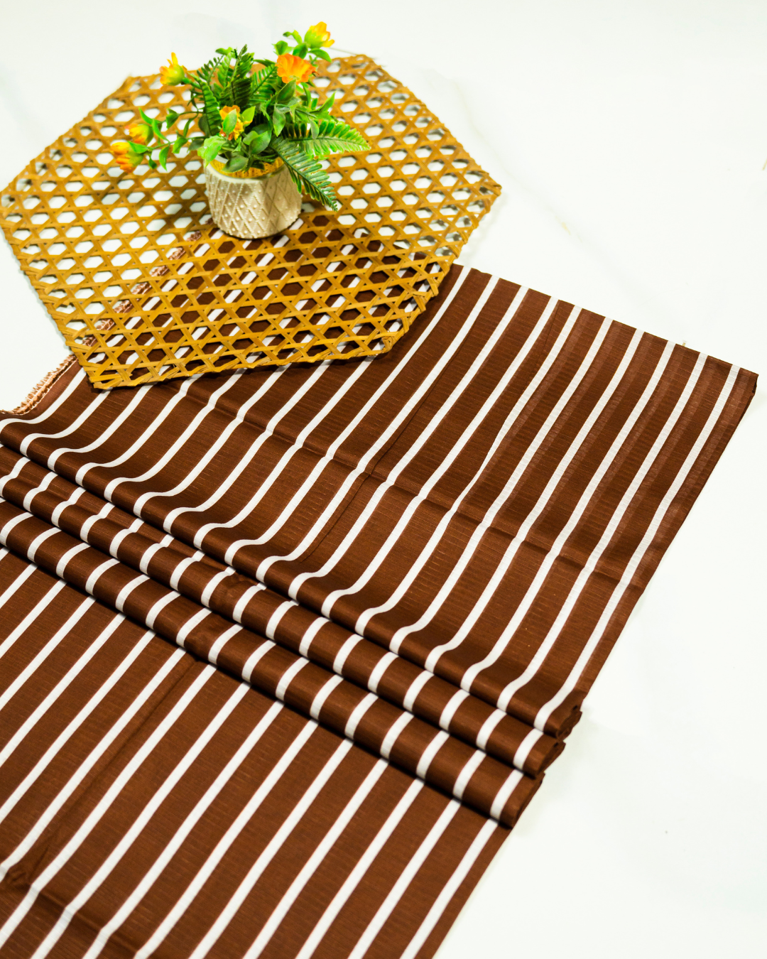 QL-DPDL-V1-1 Digitally Printed Dobby Lawn 3 Pcs