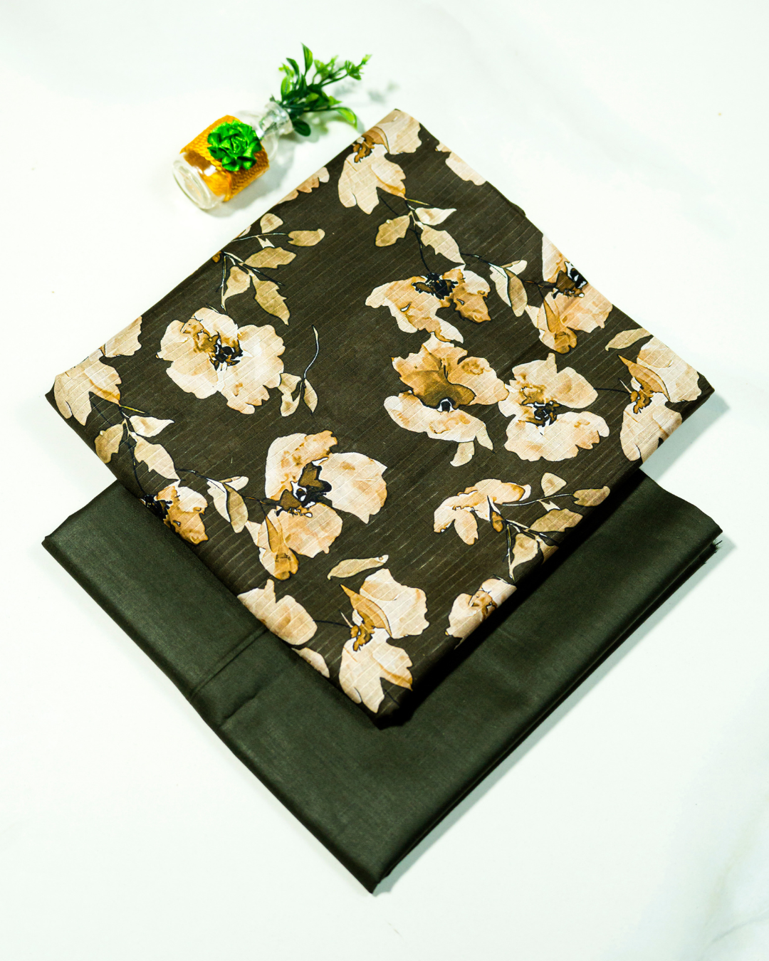 QL-DPDL-V2-10 Digitally Printed Dobby Lawn 2 Pcs