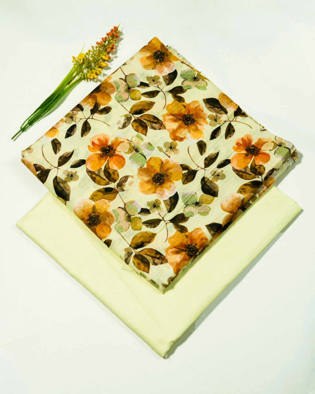 QL-DPDL-V2-13 Digitally Printed Dobby Lawn 2 Pcs